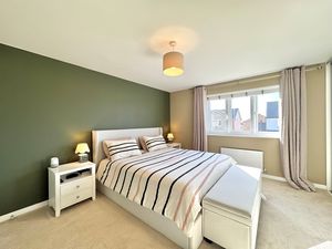 Photo 7- click for photo gallery